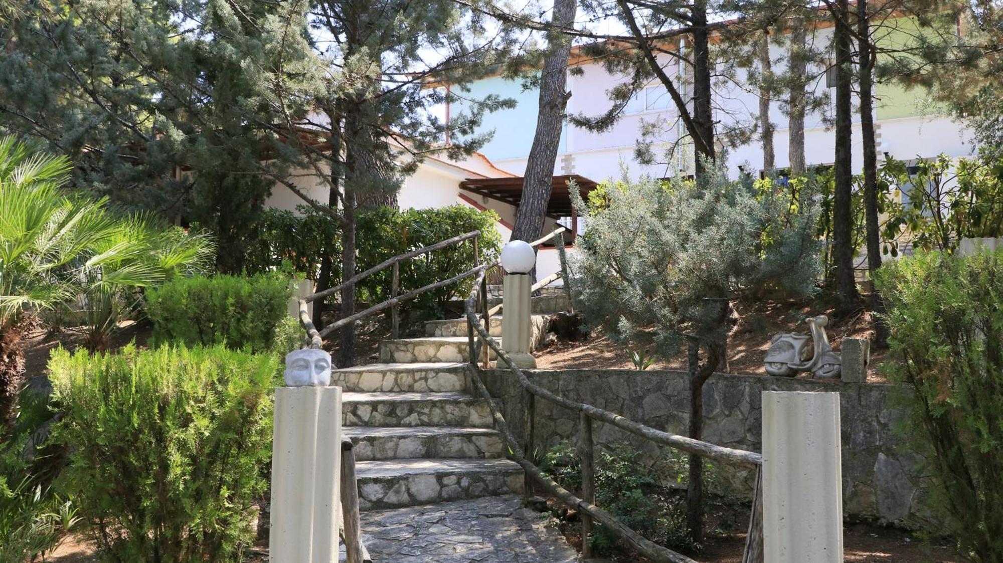 Villaggio Elisena فيستَ المظهر الخارجي الصورة